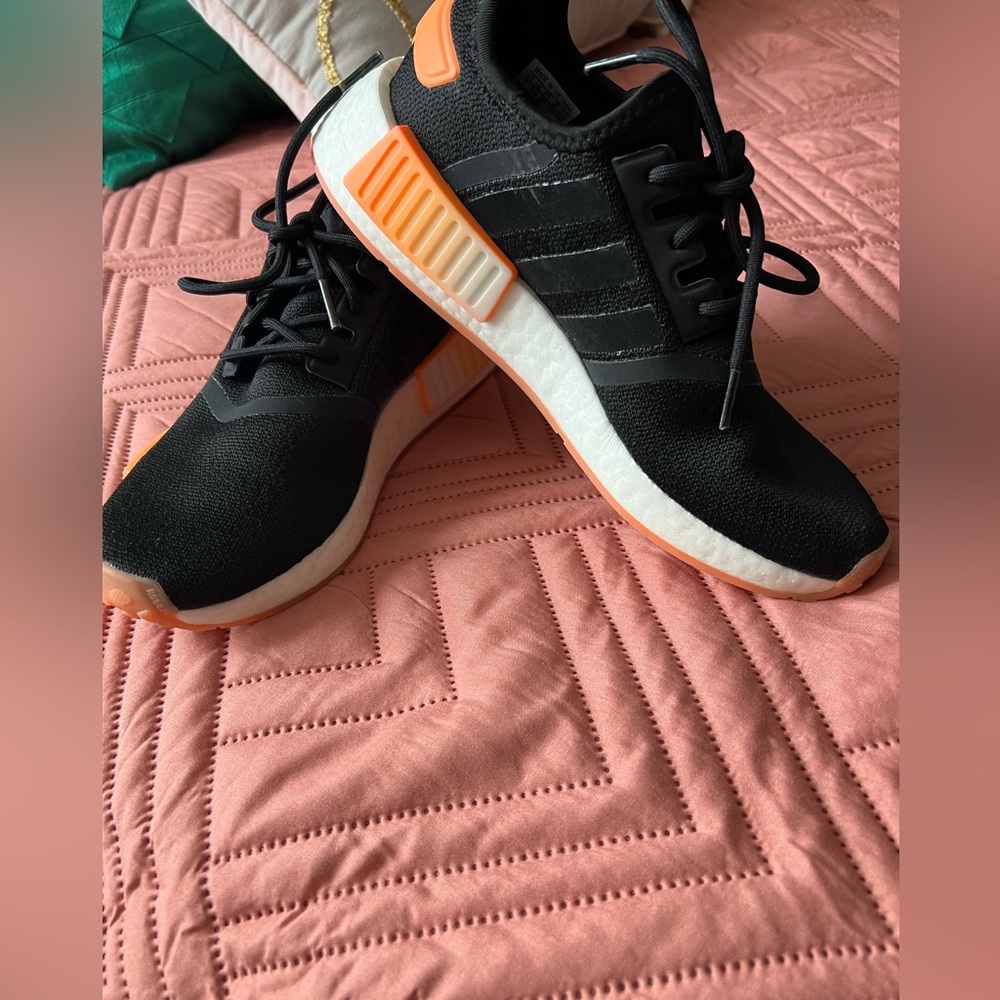 Size 7 Adidas Sneakers, worn twice.